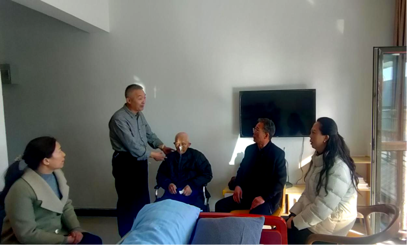 心系老干部 慰問送真情&mdash;&mdash;三建公司黨政班子成員赴和睦康養院探望老黨員