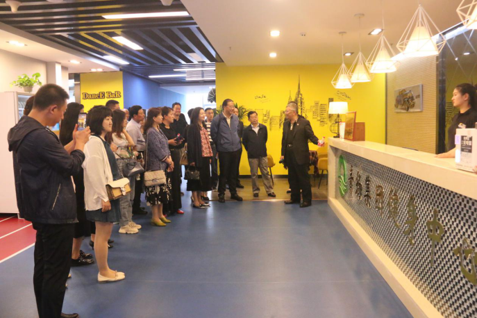 書香青海、悅享青物