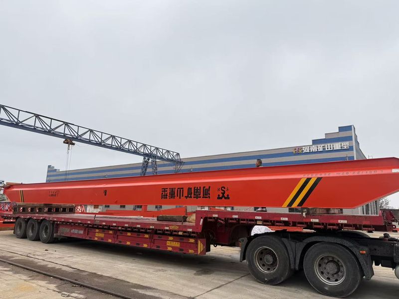 防爆單梁起重機(jī) LB8t-22.02m 制作完成 裝車(chē)發(fā)出